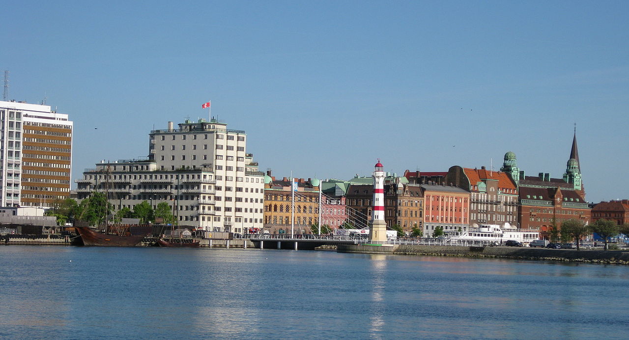 Malmö harbour)