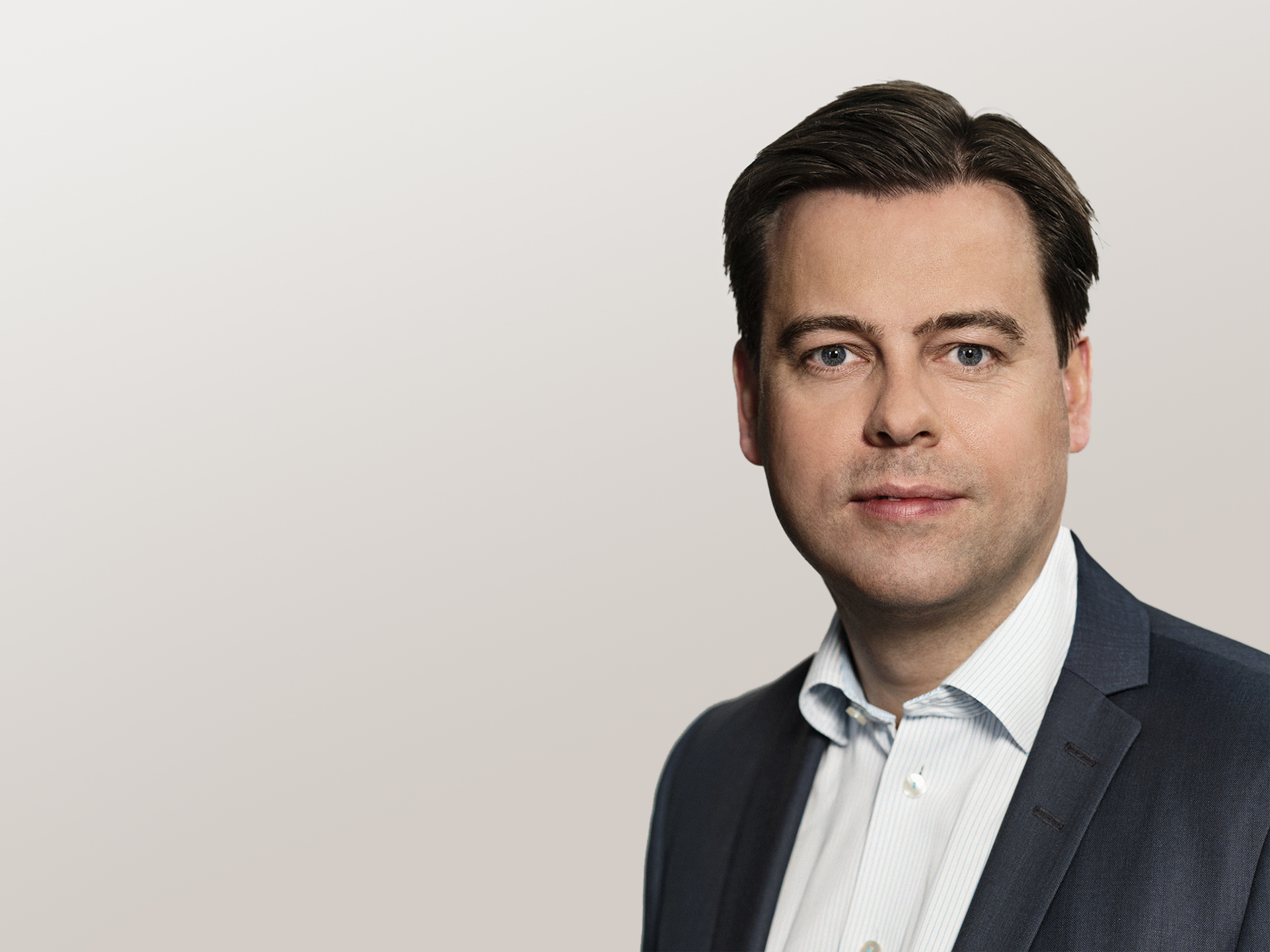 CEO - Rasmus Lildholdt Kjær)